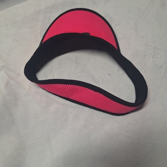 Nike sun viser feather light - Picture 4 of 5